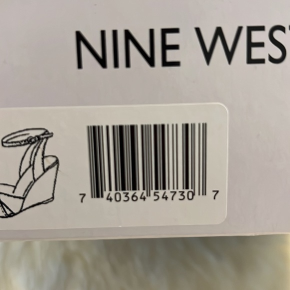 Nine West wedge sandals size 10 - Picture 6 of 6